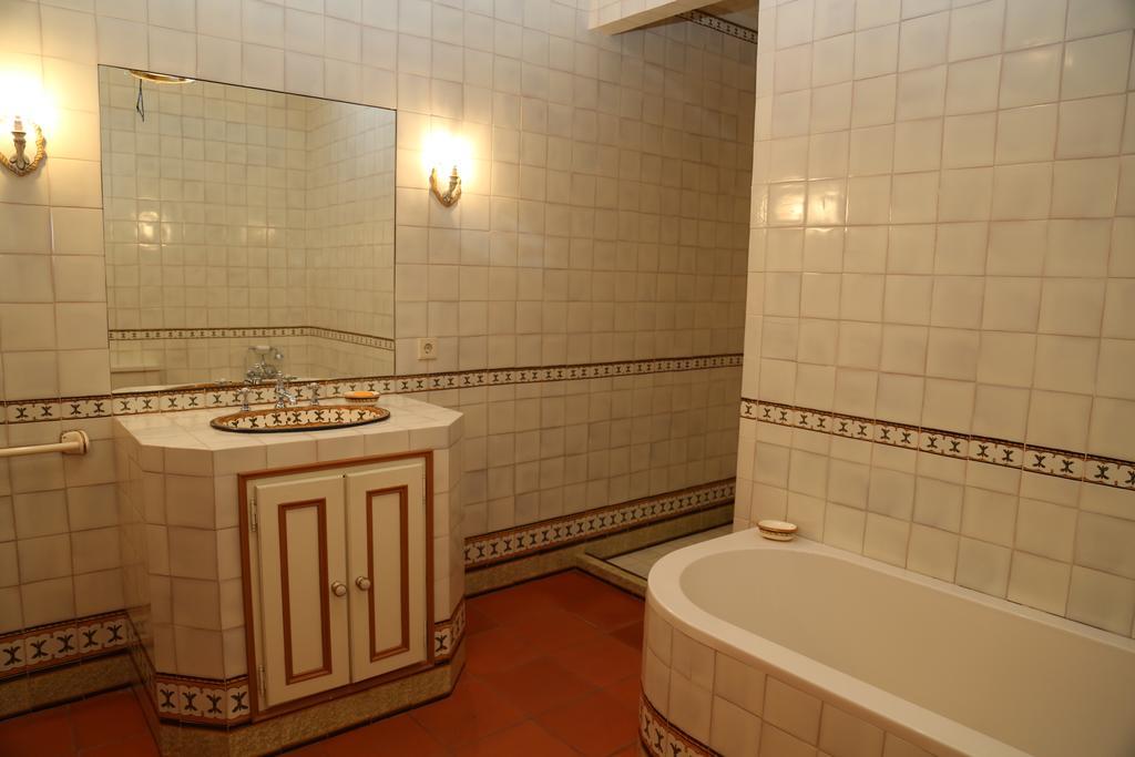 Quinta Dos Castanheiros Bed And Breakfast Ponte de Lima Habitación foto