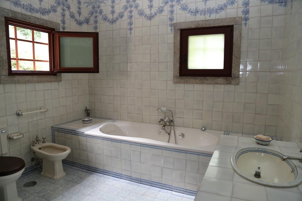 Quinta Dos Castanheiros Bed And Breakfast Ponte de Lima Habitación foto